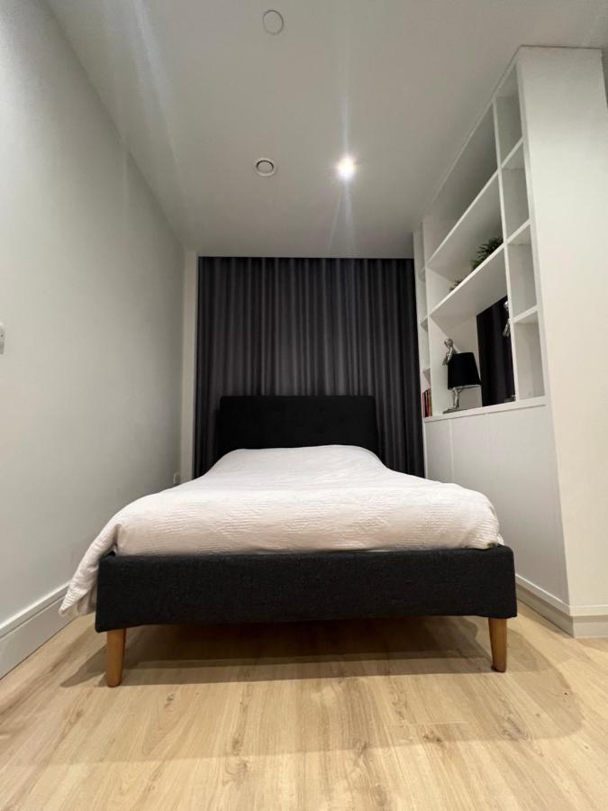 London Luxxe Suites & Apartments - London Heathrow Airport, Terminal 1 2 3 4 5 Χίλινγκτον Εξωτερικό φωτογραφία