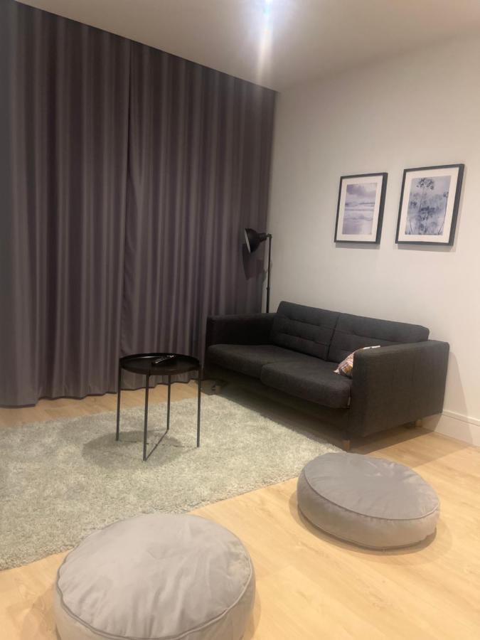 London Luxxe Suites & Apartments - London Heathrow Airport, Terminal 1 2 3 4 5 Χίλινγκτον Εξωτερικό φωτογραφία